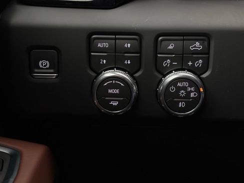New 2026 GMC Sierra 1500 Denali Ultimate AWD/4WD image 25