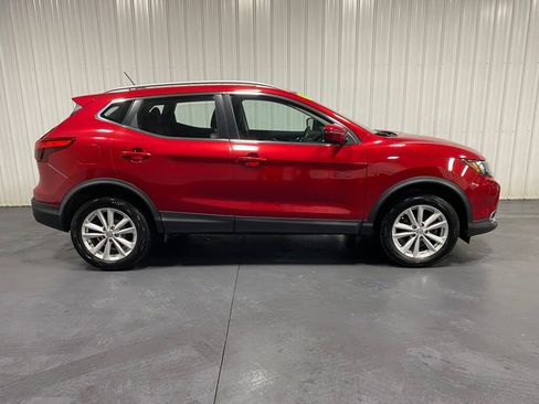 Used 2018 Nissan Rogue Sport SV w/ SV All-Weather Package image 18