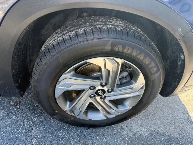 Used 2021 Hyundai Santa Fe SEL FWD image 10