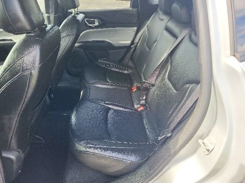 Used 2025 Jeep Compass Limited AWD/4WD image 21