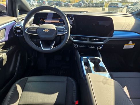 New 2026 Chevrolet Equinox EV LT image 13