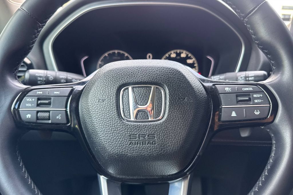 Used 2025 Honda Pilot EX-L image 23