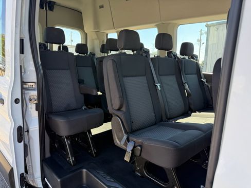 Used 2022 Ford Transit 350 XLT image 6