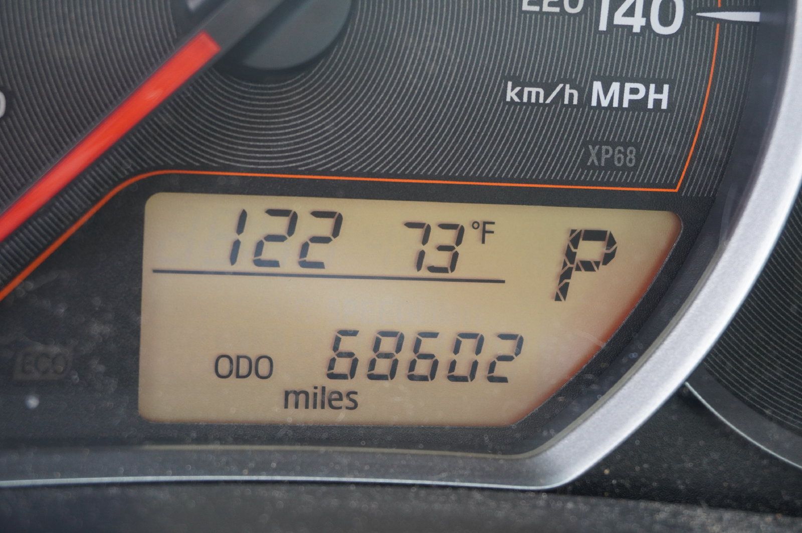 Used 2014 Toyota Yaris LE FWD image 4