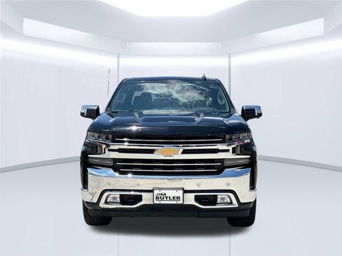 Used 2020 Chevrolet Silverado 1500 LTZ w/ LTZ Premium Package AWD/4WD image 9