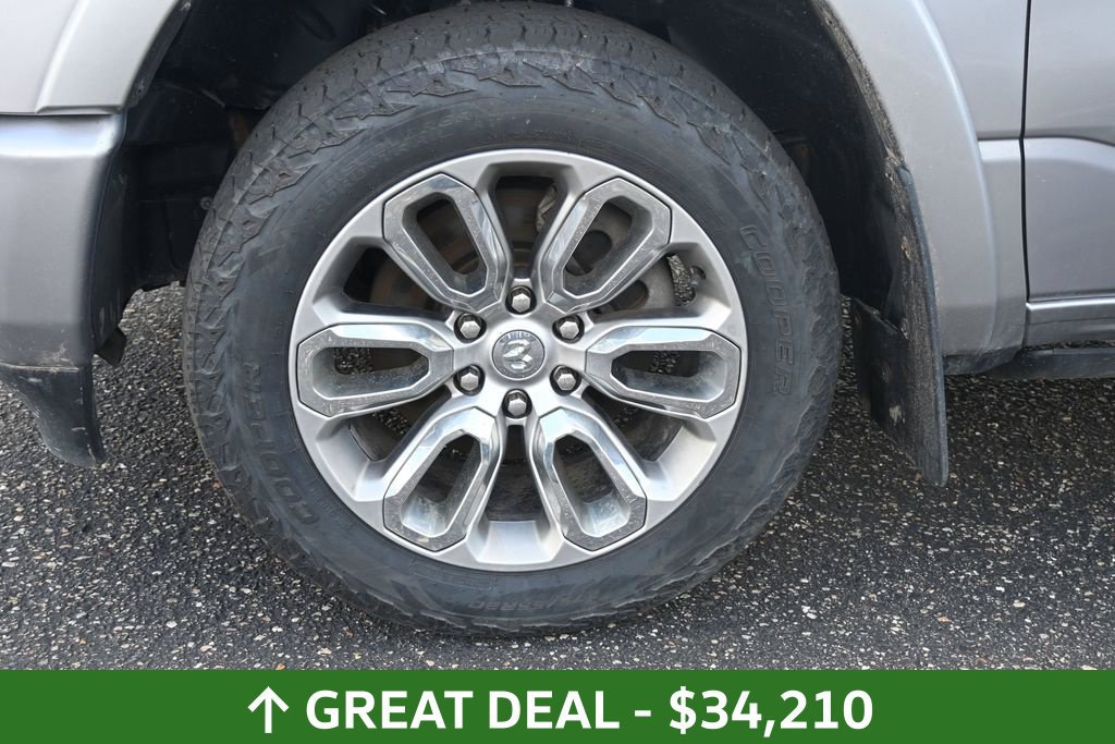 Used 2022 RAM 1500 Limited w/ Body-Colour Bumper Group AWD/4WD image 17