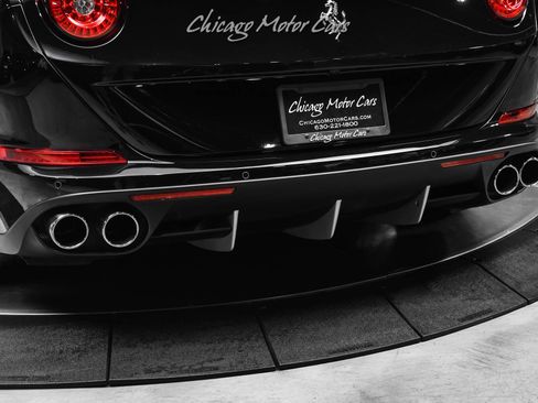 Used 2016 Ferrari California T RWD image 42