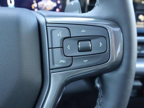 New 2026 Chevrolet Silverado 1500 High Country w/ Technology Package AWD/4WD image 9