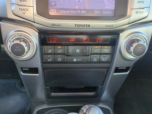 Used 2012 Toyota 4Runner Limited image 19