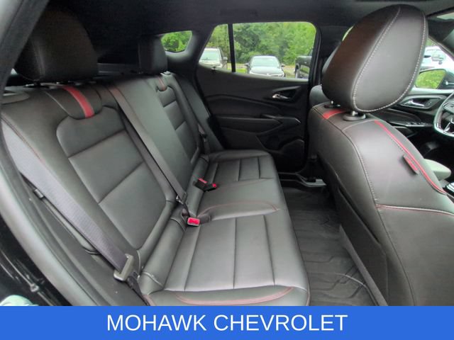 Used 2024 Chevrolet Trax RS w/ Sunroof Package FWD image 26