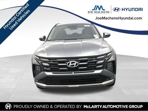 Certified 2025 Hyundai Tucson SEL AWD/4WD image 4