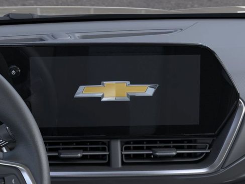 New 2026 Chevrolet Trax ACTIV w/ Sunroof Package FWD image 20