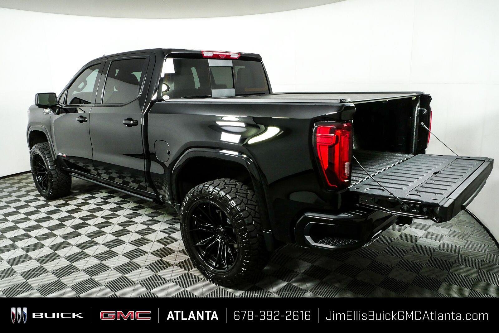 Certified 2026 GMC Sierra 1500 AT4 w/ Technology Package AWD/4WD image 34