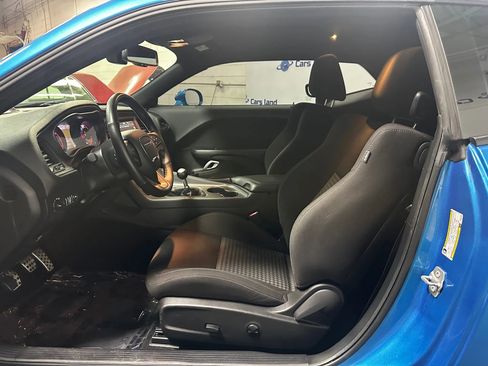 Used 2023 Dodge Challenger R/T w/ Blacktop Package image 10