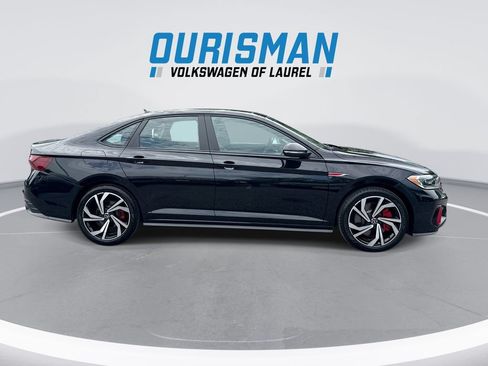Certified 2023 Volkswagen Jetta GLI Autobahn FWD image 9