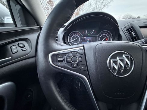 Used 2015 Buick Regal Premium image 10