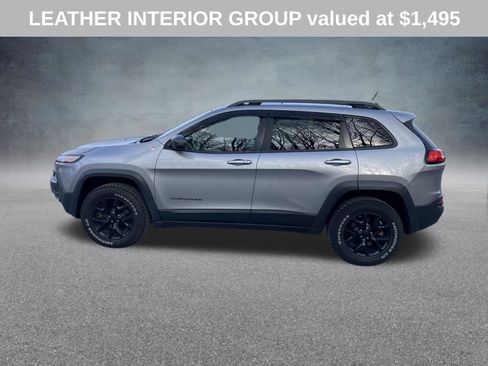 Used 2015 Jeep Cherokee Trailhawk w/ Comfort/Convenience Group image 6