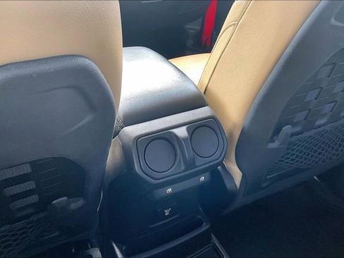 Used 2018 Jeep Wrangler Unlimited Rubicon image 25