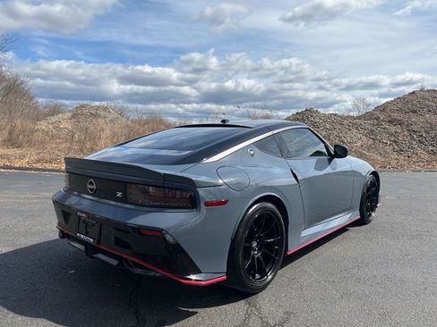 Certified 2024 Nissan Z NISMO w/ Floor Mat Package image 4