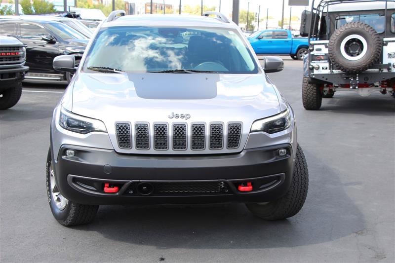 Used 2021 Jeep Cherokee Trailhawk AWD/4WD image 3