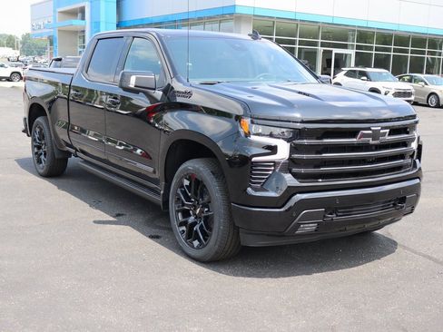 New 2025 Chevrolet Silverado 1500 High Country w/ High Country Premium Package image 2