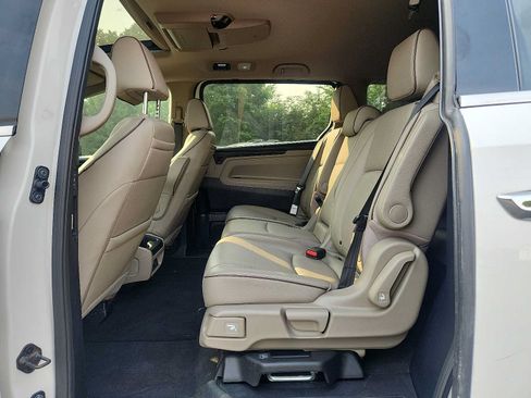 Used 2023 Honda Odyssey Elite image 10