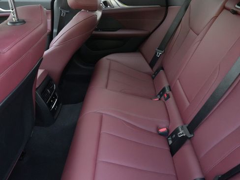 Certified 2025 BMW M440i RWD image 36