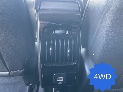 Used 2024 Jeep Compass Latitude AWD/4WD image 20
