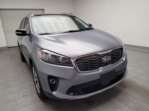 Used 2019 Kia Sorento EX FWD image 14