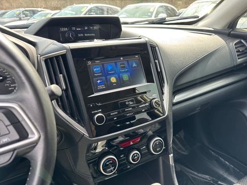 Used 2019 Subaru Forester Premium image 25