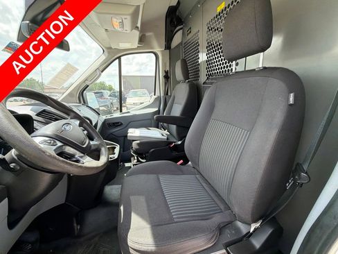 Used 2018 Ford Transit 250 148 Medium Roof RWD image 12