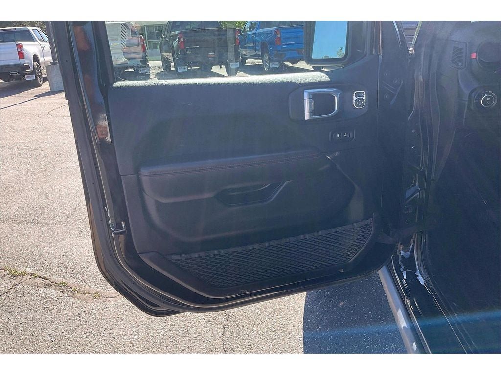 Used 2024 Jeep Gladiator Rubicon AWD/4WD image 24