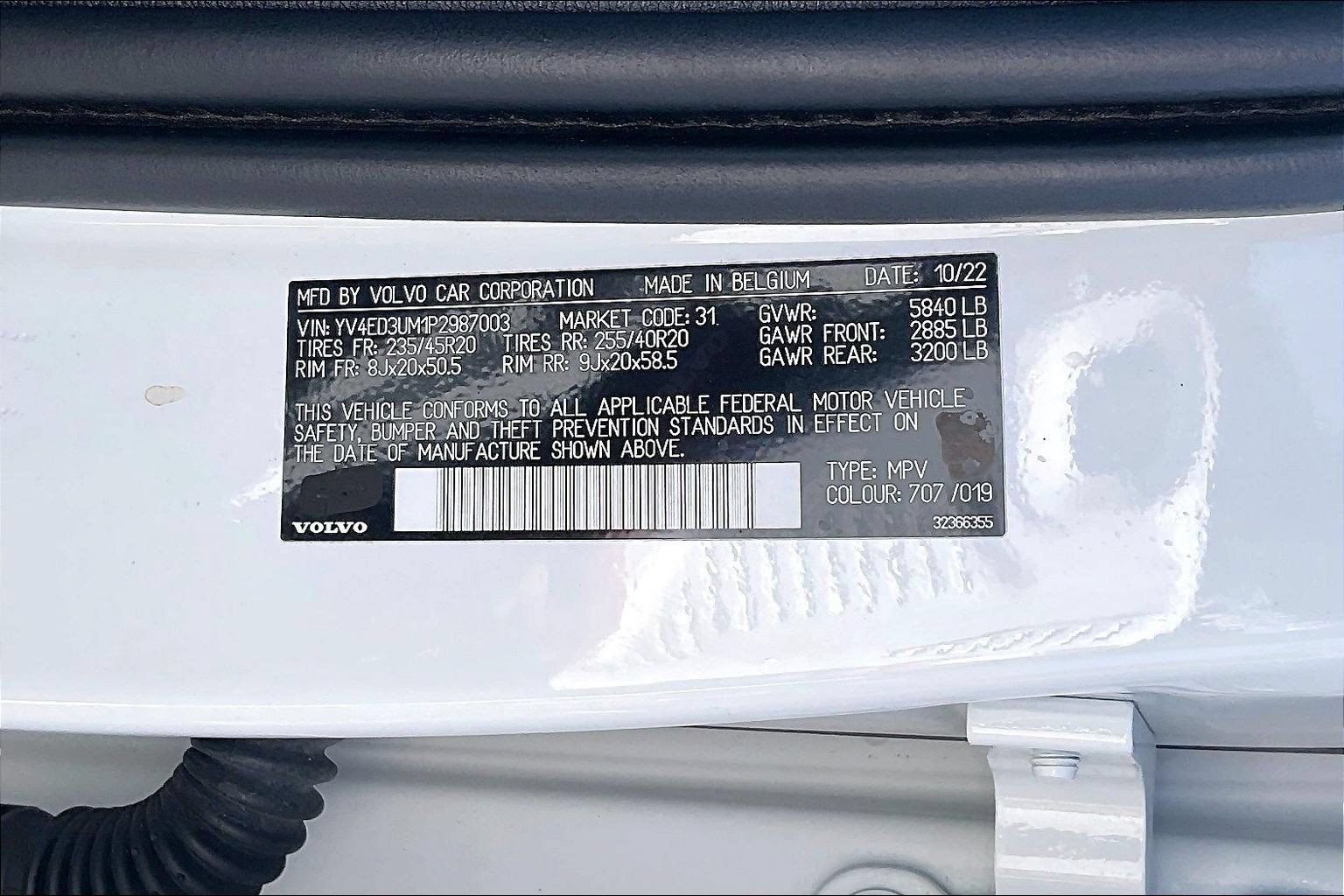 Used 2023 Volvo XC40 Recharge Ultimate AWD/4WD image 32