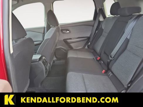 Used 2023 Nissan Rogue SV image 13