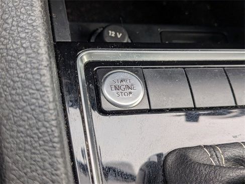 Used 2017 Volkswagen Jetta Sport image 15