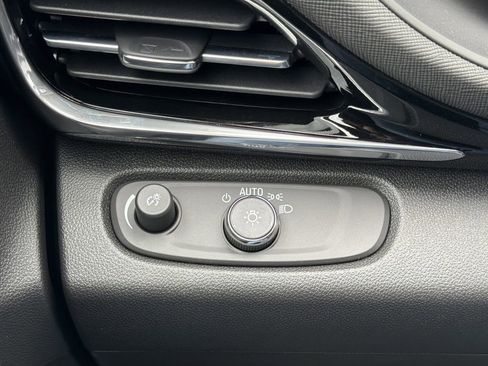New 2026 Buick Envista Sport Touring FWD image 12