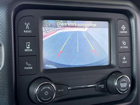 Used 2019 Jeep Wrangler Unlimited Sport AWD/4WD image 24