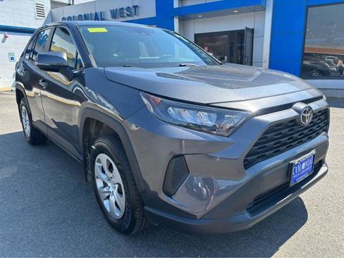 Used 2022 Toyota RAV4 LE image 15