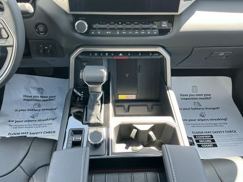 New 2026 Toyota Tundra Limited AWD/4WD image 11