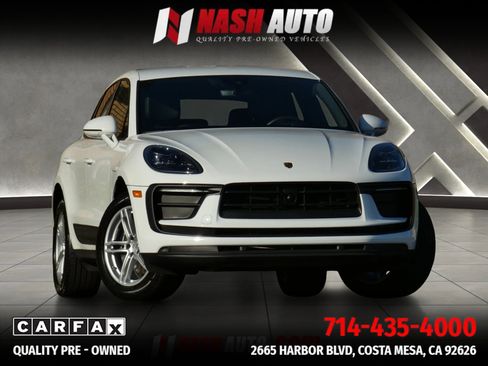 Used 2024 Porsche Macan AWD/4WD image 14