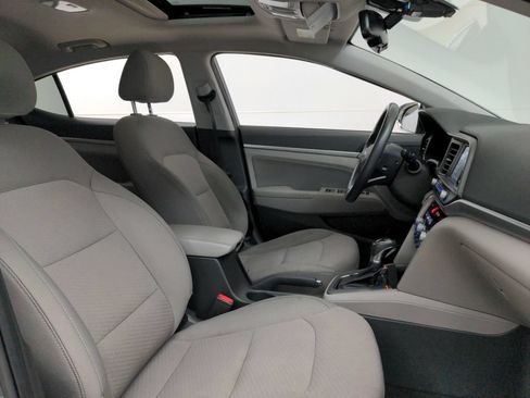 Used 2019 Hyundai Elantra Value Edition FWD image 30