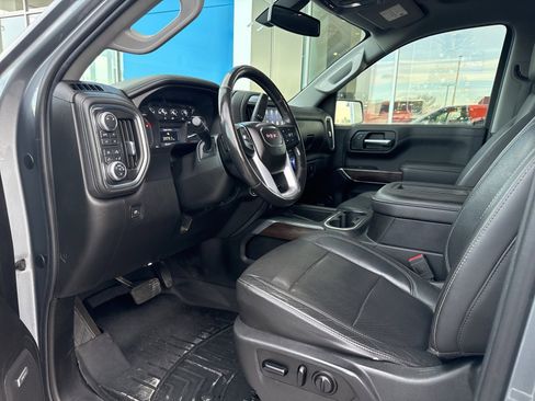 Used 2019 GMC Sierra 1500 SLT w/ SLT Premium Package image 16