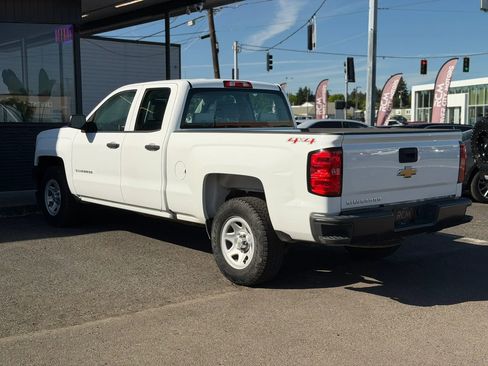 Used 2017 Chevrolet Silverado 1500 W/T AWD/4WD image 7