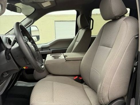 Used 2021 Ford F250 XLT w/ XLT Premium Package AWD/4WD image 9