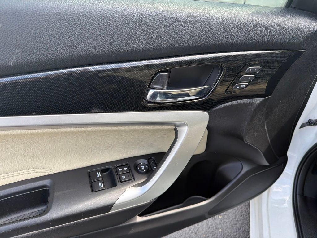 Used 2015 Honda Accord EX-L image 23