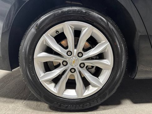 Used 2024 Chevrolet Malibu LT FWD image 38