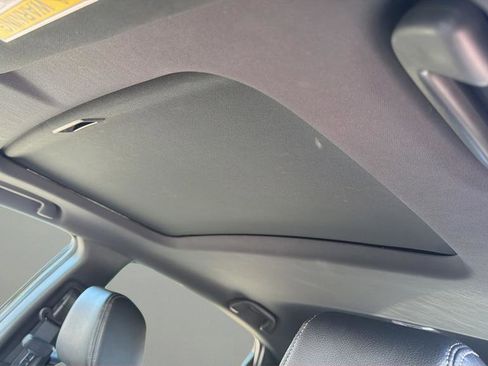 Used 2019 Honda Civic Sport Touring image 12