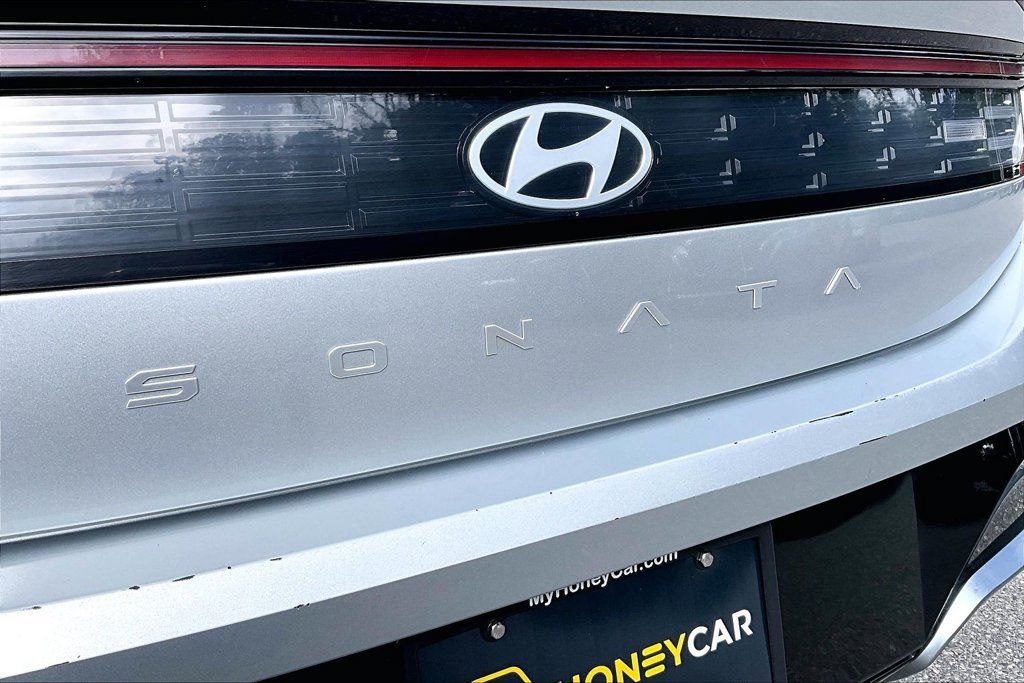 Used 2025 Hyundai Sonata SEL FWD image 24