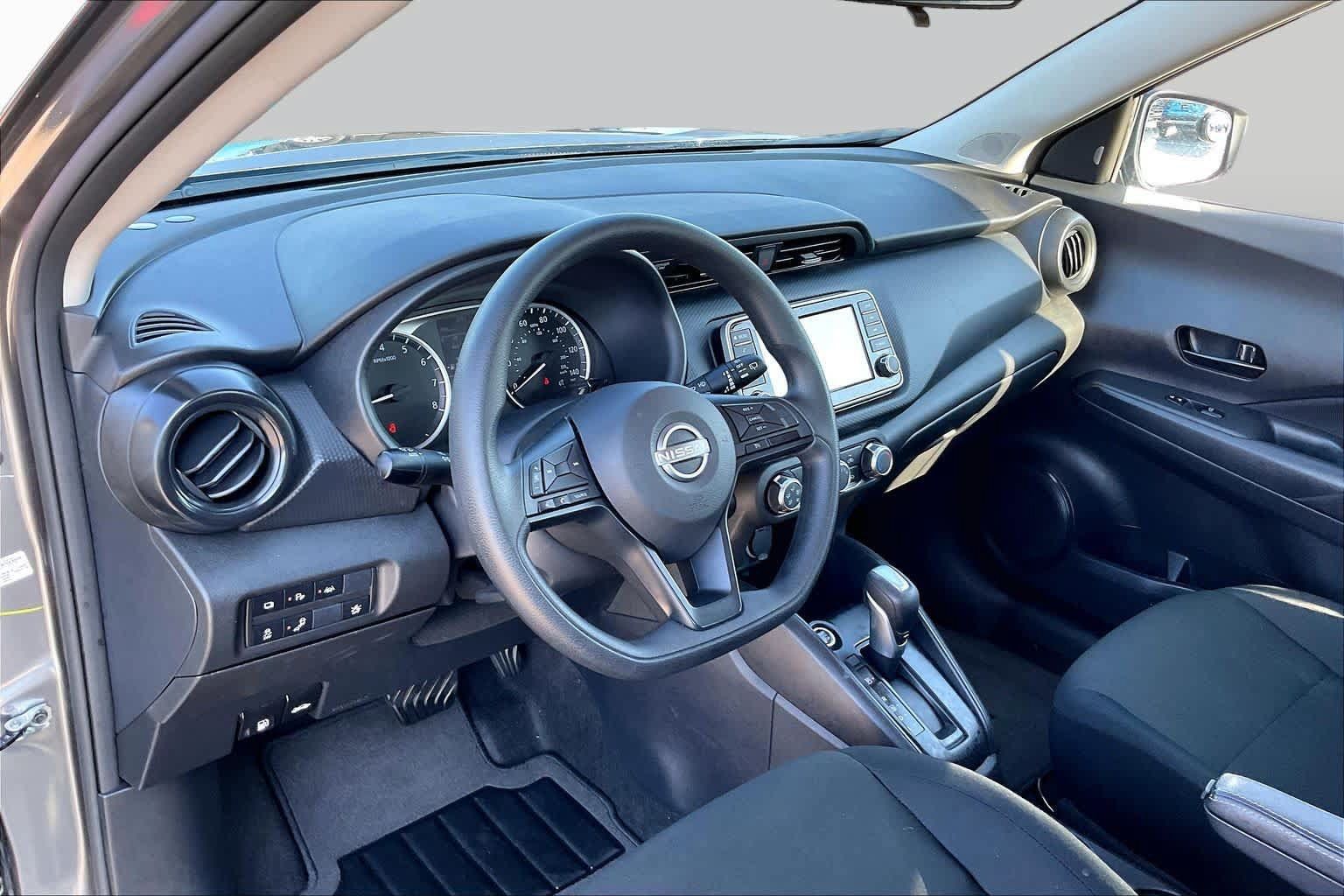 Used 2025 Nissan Kicks Play S FWD image 17