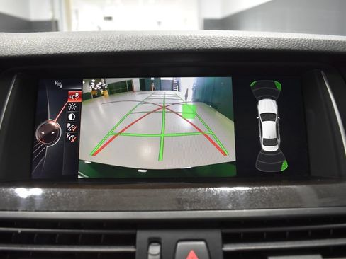 Used 2015 BMW 535i xDrive Sedan AWD/4WD image 25